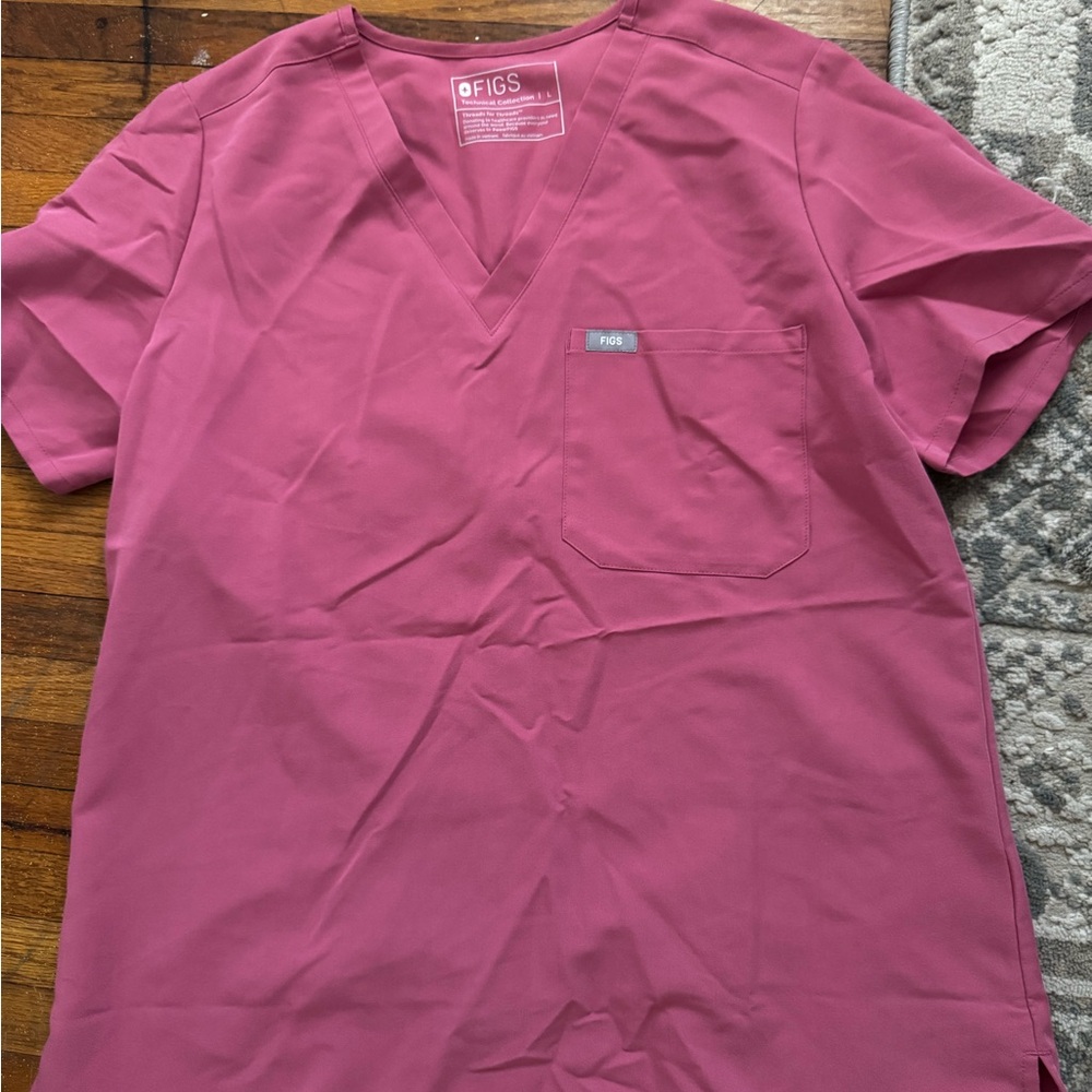 Figs Breast Cancer Catarina Scrub Top